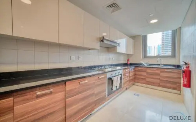 KeyHost - Sparkle Tower 1BR Dubai Marina - K2630