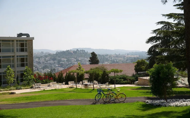 Ye'arim Hotel