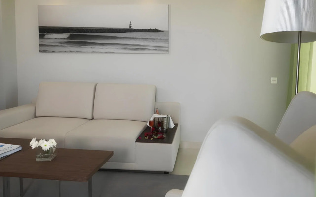 Água Hotels Riverside