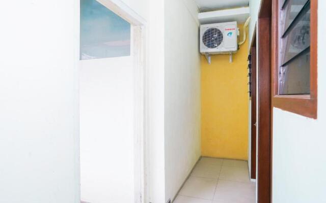 Oyo 2309 Kost Si Mbok Vivi