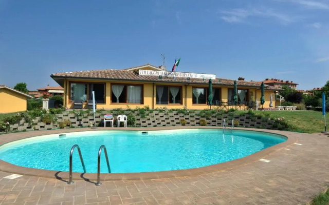 Villaggio Albergo Le Macerine