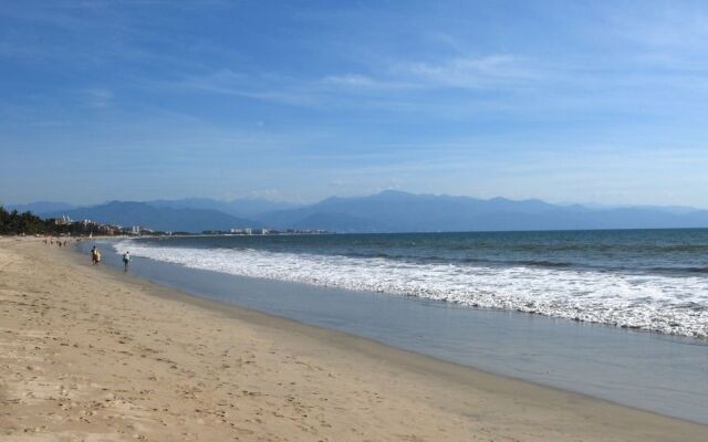 Hacienda Camino al Mar