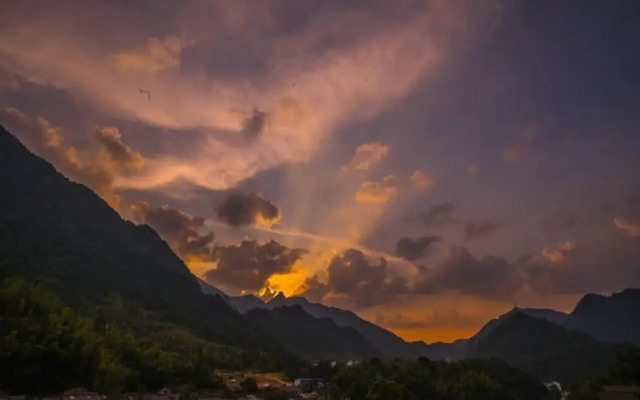 SanQingShan New Century Resort