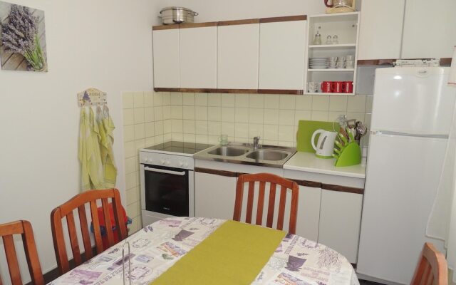 Apartment Nikolina
