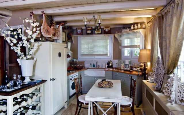 Anerada Inn Boutique Hotel