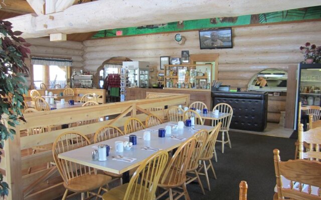Bear's Claw Lodge