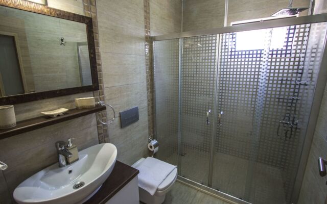 Villa East by Tatilpremium