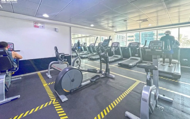 Swanky 1 BR Apt Marina Pinnacle