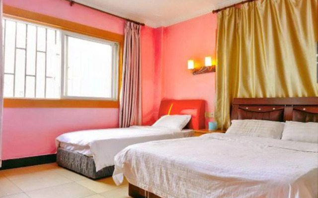 Oucheng Hostel