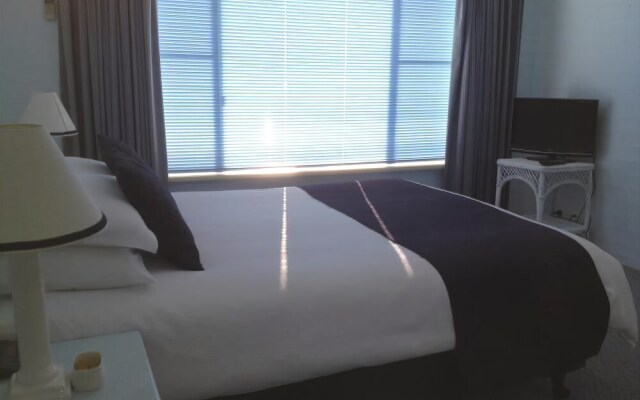 Breakers Apartments Mollymook