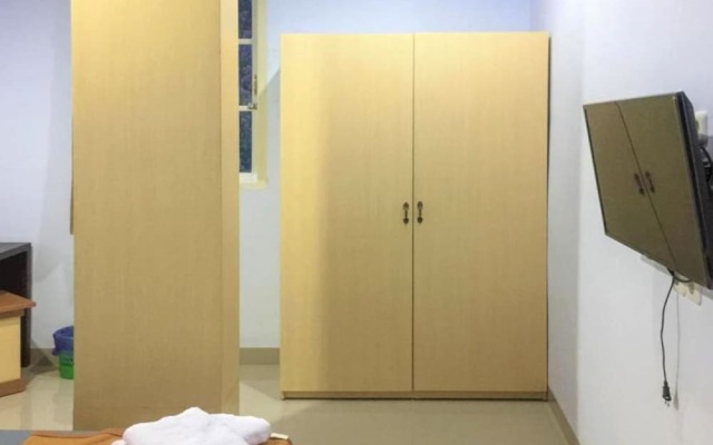 OYO 93169 Bnb Homestay