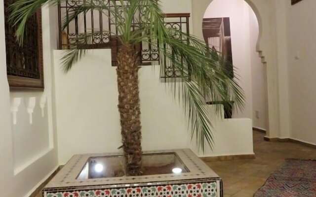 Riad La Douiria