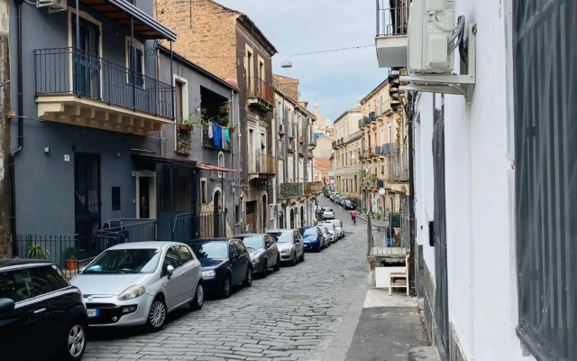 Old Catania Terrace 2