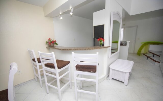 Apartment With 2 Bedrooms In Lowlands, With Wonderful Sea View, Indoor Pool, Furnished Balcony