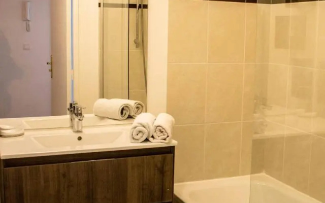Beautiful apartment * parking* Disneyland 10 min