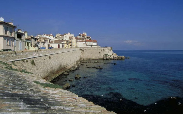 F1 Toulon Est La Valette