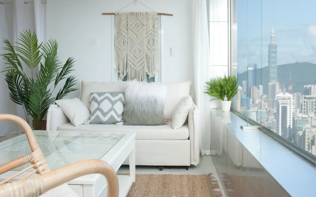 Urban Abode Apartment 1