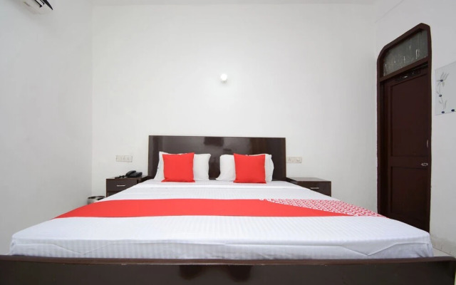 Kings Landing By OYO Rooms