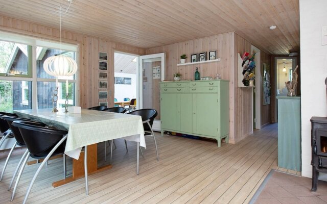 Luring Holiday Home in Ringkøbing With Terrace