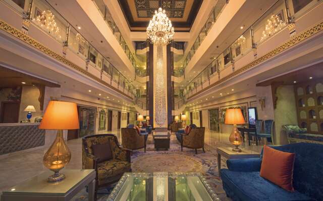 Radisson Blu Udaipur Palace Resort & Spa