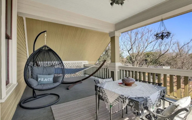The Holekamp House Bed & Breakfast