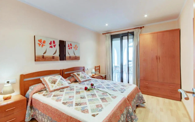 Llevant 3 1 Centro Roses - Barneda Premium