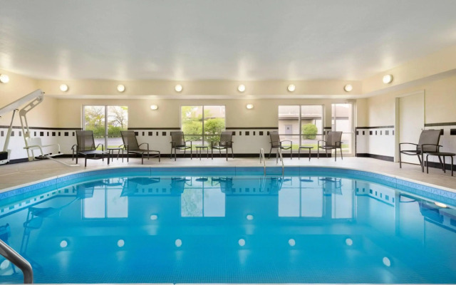 Fairfield Inn by Marriott Kankakee Bourbonnais