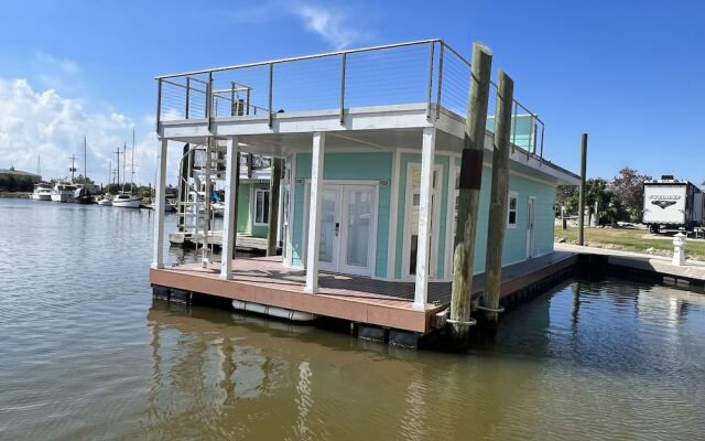 New Orleans RV Resort & Marina