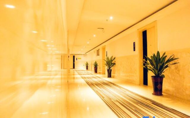 Xinyang JinGuan Express Hotel