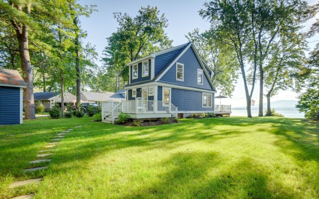 Lakefront Center Ossipee Home w/ Boat Dock!