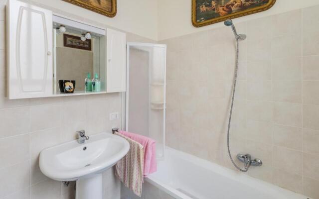 Teatro Greco Balcony Apartment