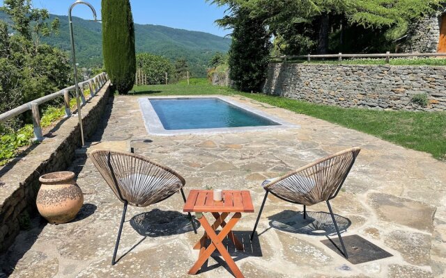 Hotel Santa Llucia Rupit