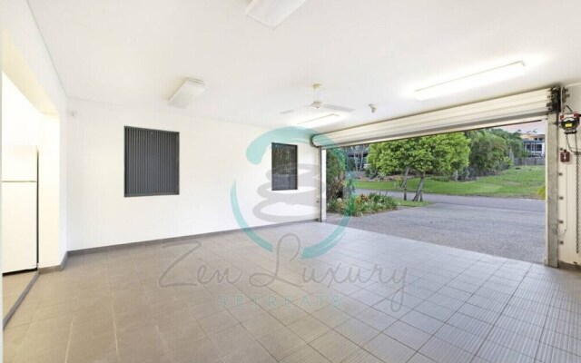ZENLUX INFINITY - 4BR with Private Pool