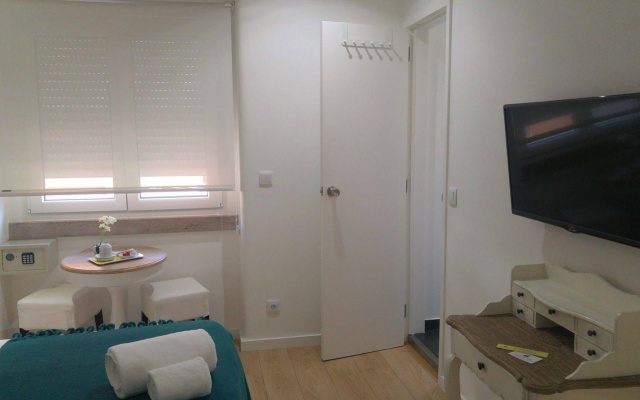Lisbon Terrace Suites - Guest House