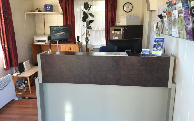 Spa Lodge Motel