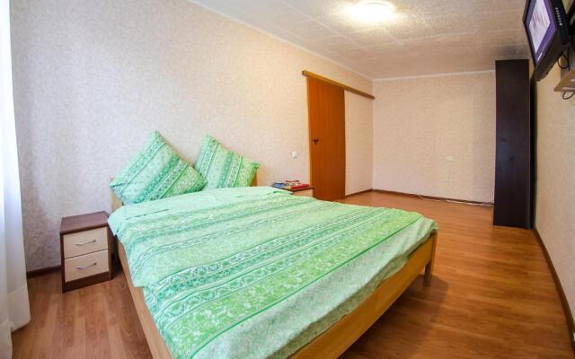 VIP Apartment on 14 Vidradnyi Avenue