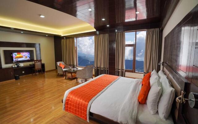 The Twin Towers Hotel New Kufri