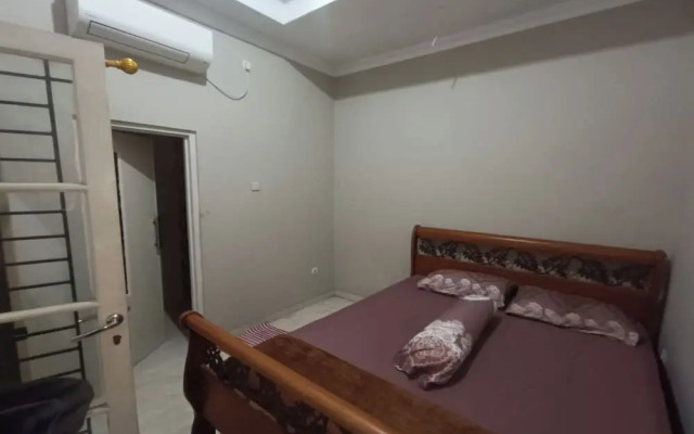 OYO 93932 Paviliun Dr Edison Syariah