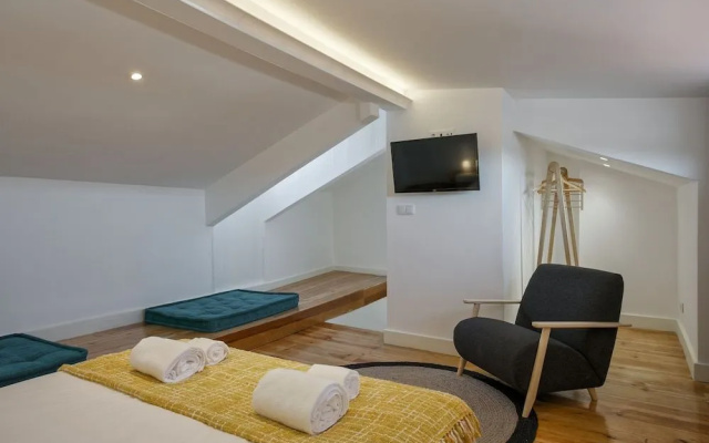 Hip Tailor Made Duplex Penthouse in Bairro Alto