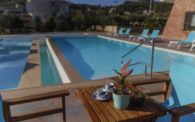 99 Luxury Exotic Villas