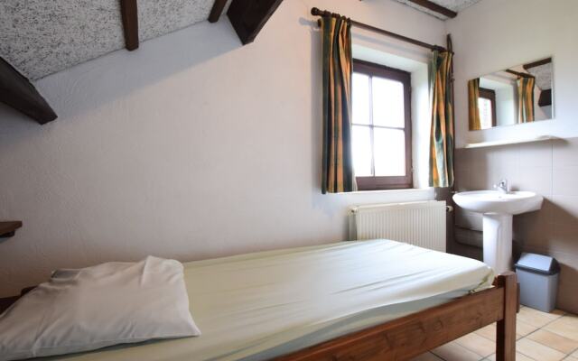 Refined Holiday Home in Nadrin With Garden