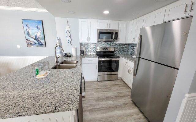 510 South Hampton 2 Bedroom Condo