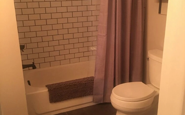 The Hotel at Huntington Square