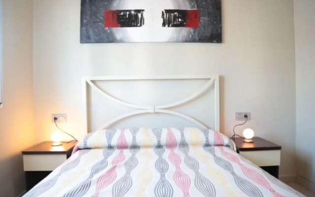 Apartamento Moderno Para 6 Personas en Cambrils
