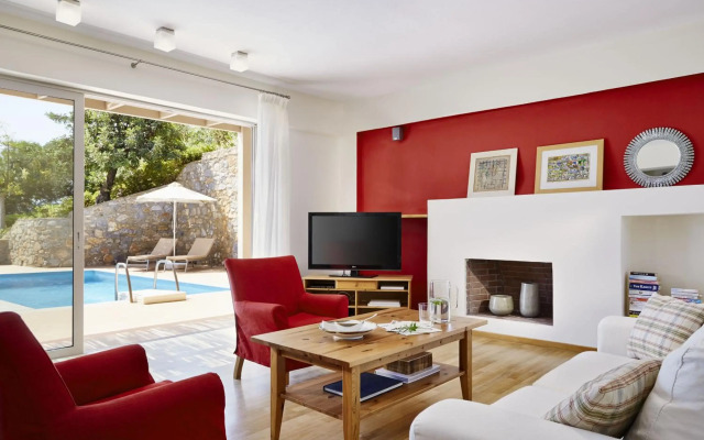 Pleiades Luxurious Villas