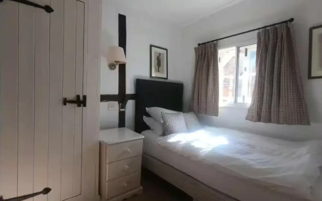 SK George Hotel