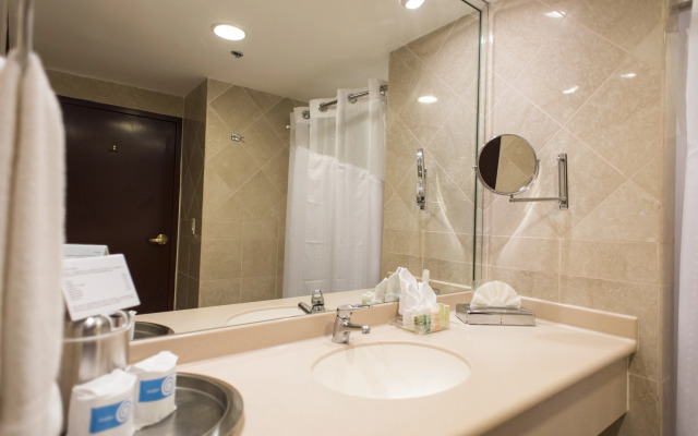 Holiday Inn Managua - Convention Center by IHG