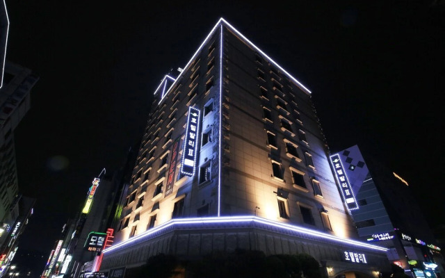 hotelImage
