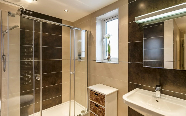 The Penthouse @ Carus Green