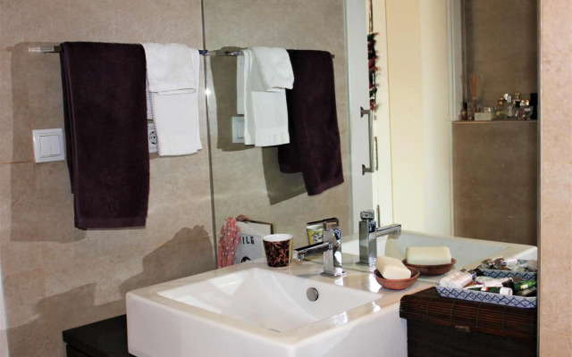 BERNABEU, precioso y alegre apartamento entero